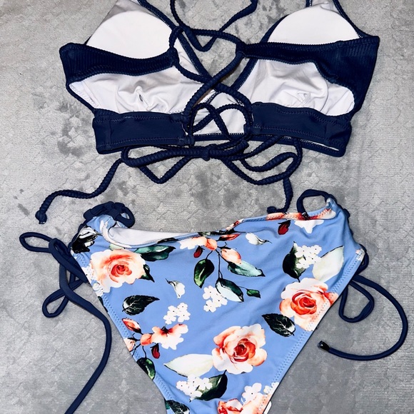 Cupshe blue swim suit - Picture 5 of 7